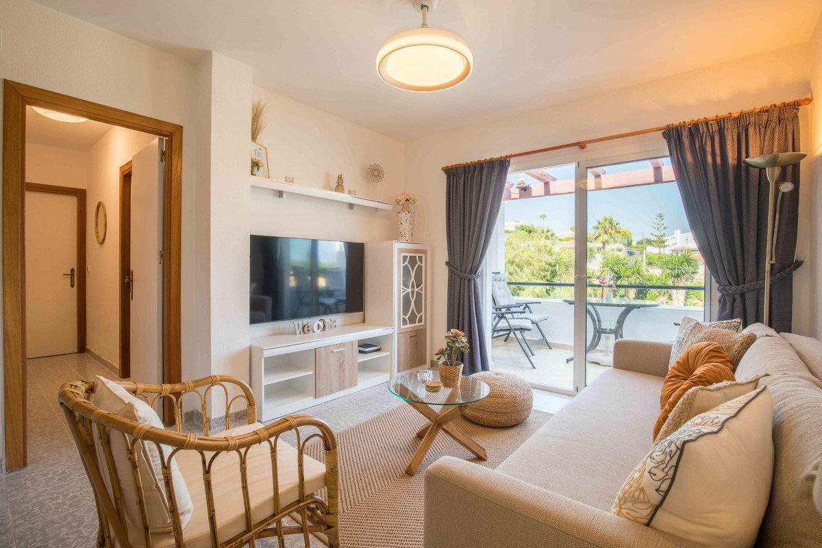 Se vende Apartamento Planta Baja de 2 dormitorios en Costa Del Sol, Málaga, España