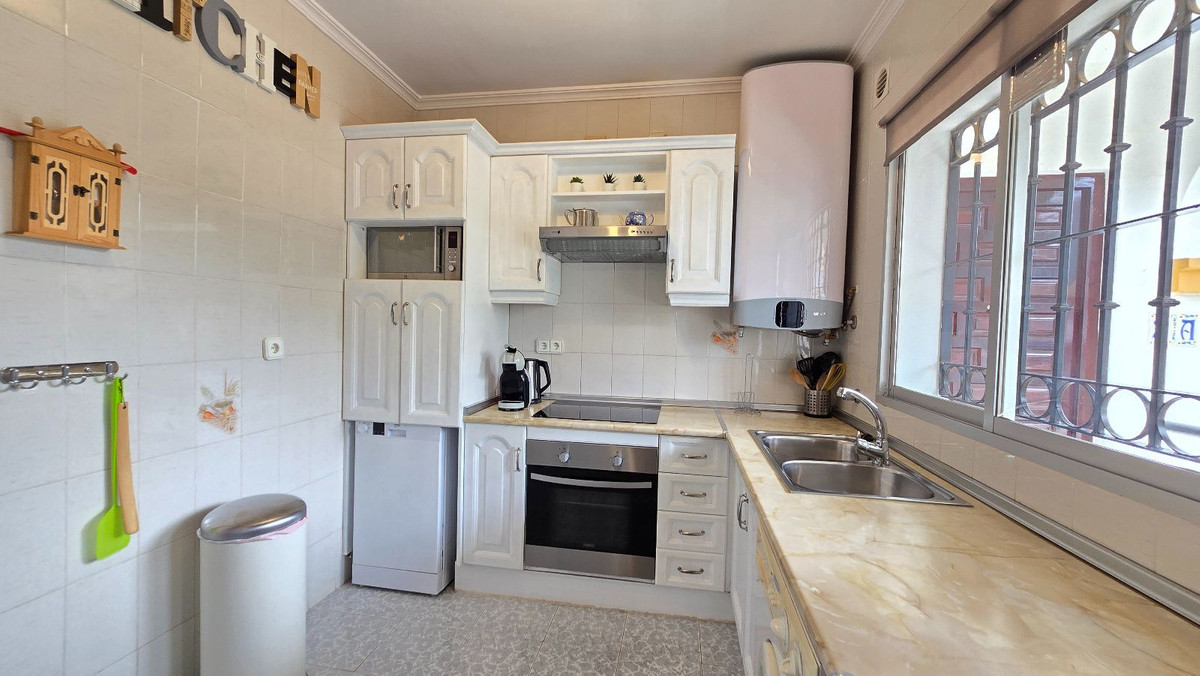 Se vende Apartamento Planta Baja de 2 dormitorios en Costa Del Sol, Málaga, España