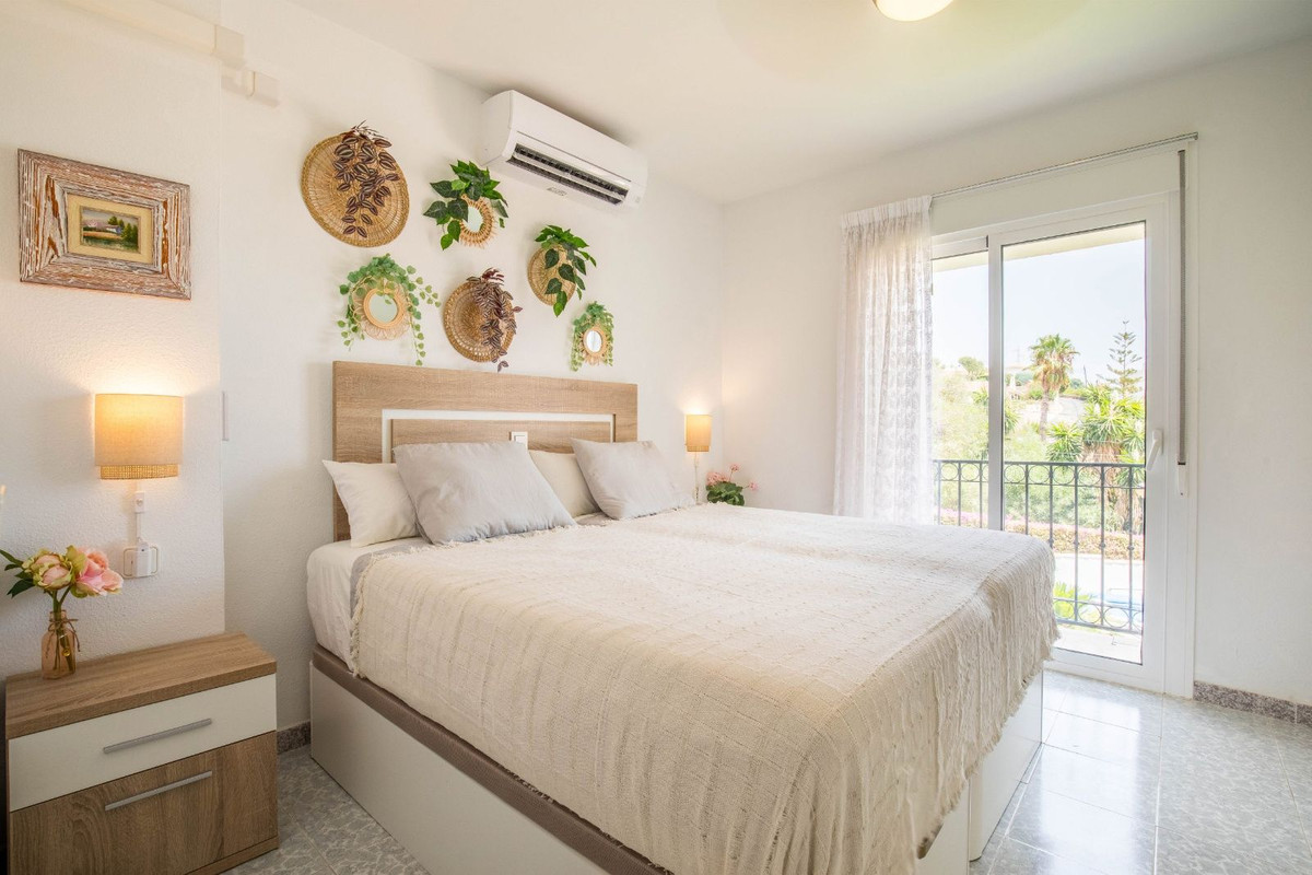 Se vende Apartamento Planta Baja de 2 dormitorios en Costa Del Sol, Málaga, España