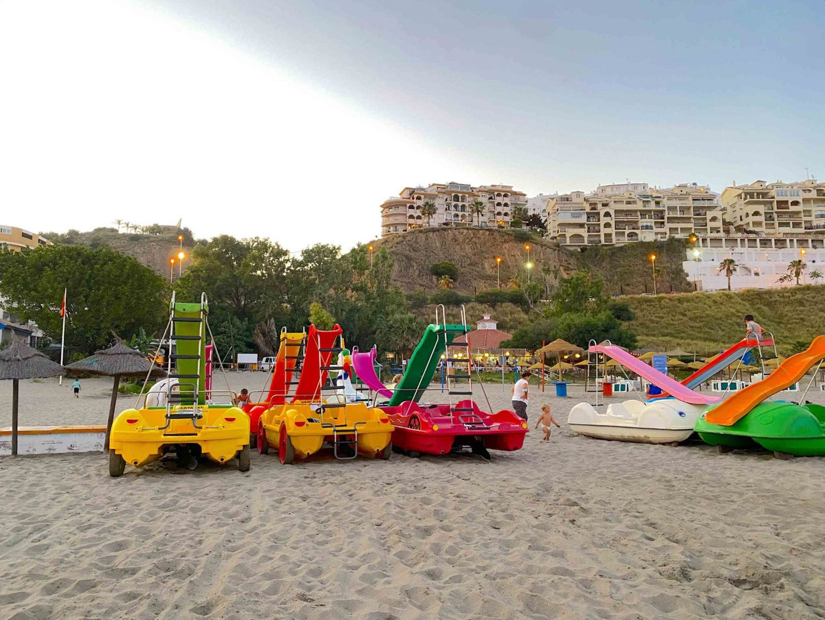 Se vende Apartamento Planta Baja de 2 dormitorios en Costa Del Sol, Málaga, España