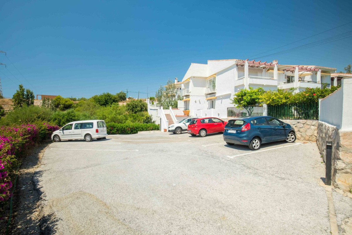 Se vende Apartamento Planta Baja de 2 dormitorios en Costa Del Sol, Málaga, España