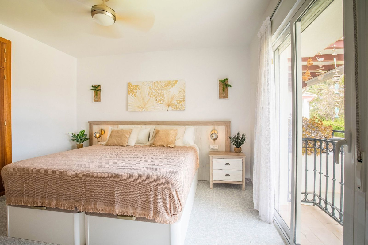Se vende Apartamento Planta Baja de 2 dormitorios en Costa Del Sol, Málaga, España