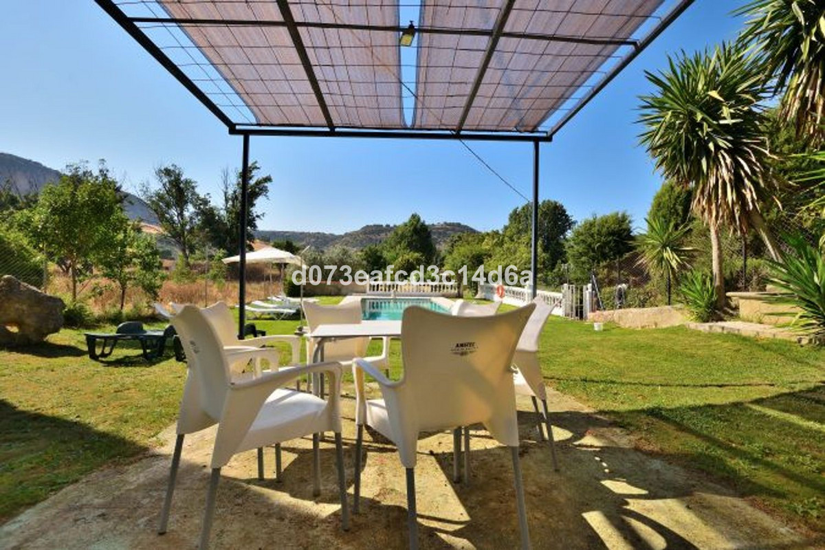 Se vende Finca - Cortijo de 3 dormitorios en Costa Del Sol, Málaga, España