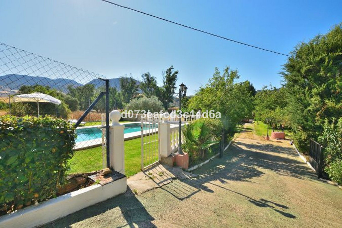 Se vende Finca - Cortijo de 3 dormitorios en Costa Del Sol, Málaga, España
