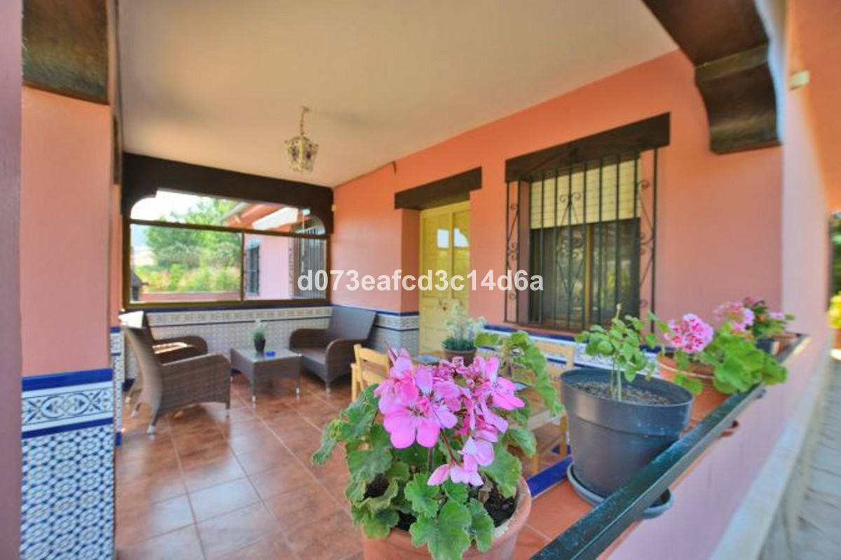 Se vende Finca - Cortijo de 3 dormitorios en Costa Del Sol, Málaga, España