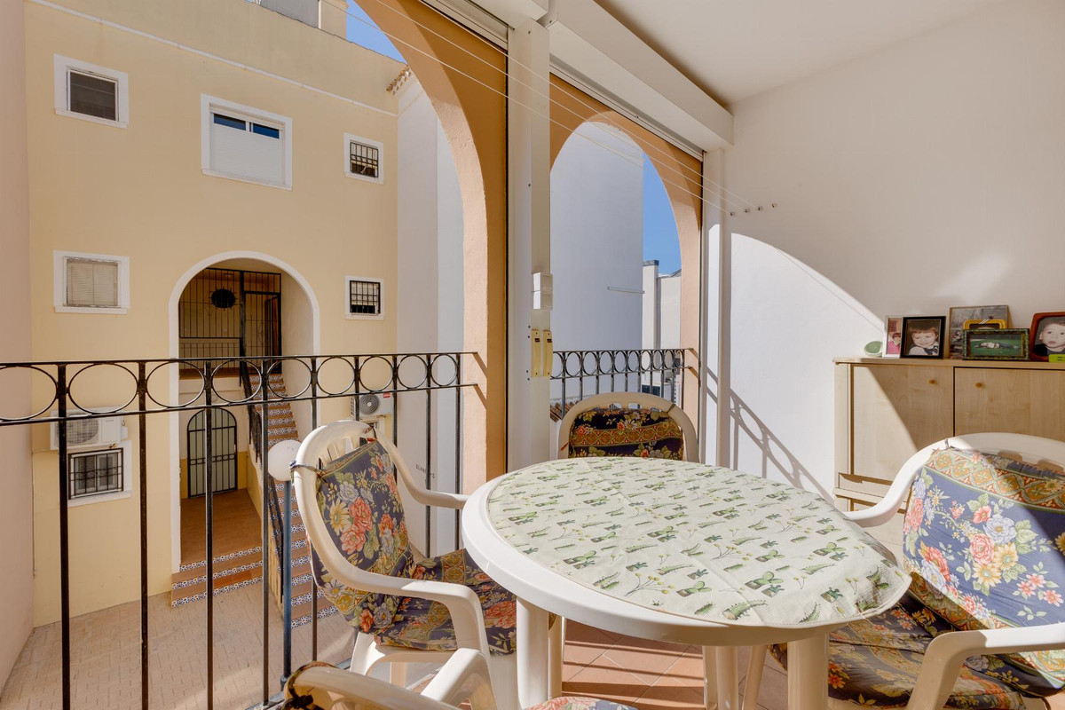 2 Bed Townhouse for sale in Torrevieja Costa Blanca, Alicante, Spain