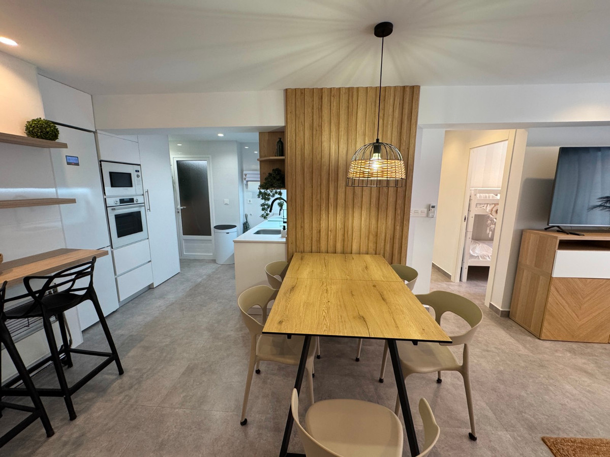 Se vende Apartamento Planta Baja de 3 dormitorios en Costa Blanca, Alicante, España
