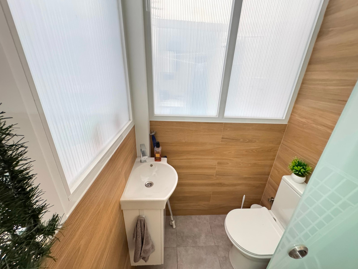 Se vende Apartamento Planta Baja de 3 dormitorios en Costa Blanca, Alicante, España