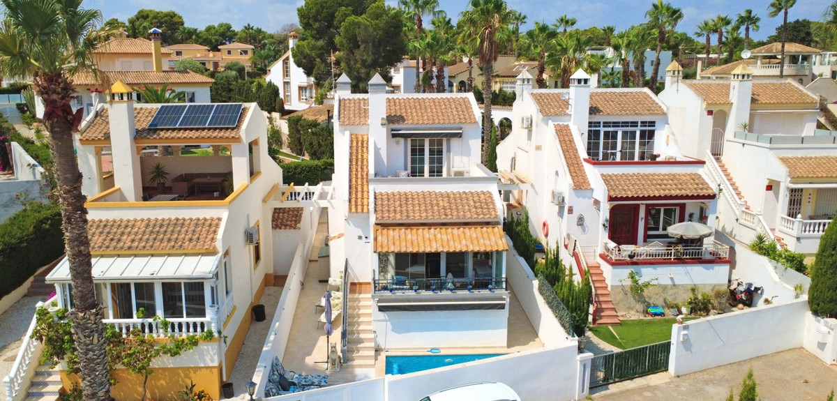 3 Bed Townhouse for sale in Villamartin Costa Blanca, Alicante, Spain