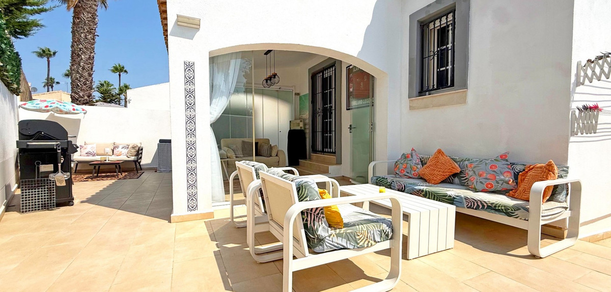 3 Bed Townhouse for sale in Villamartin Costa Blanca, Alicante, Spain