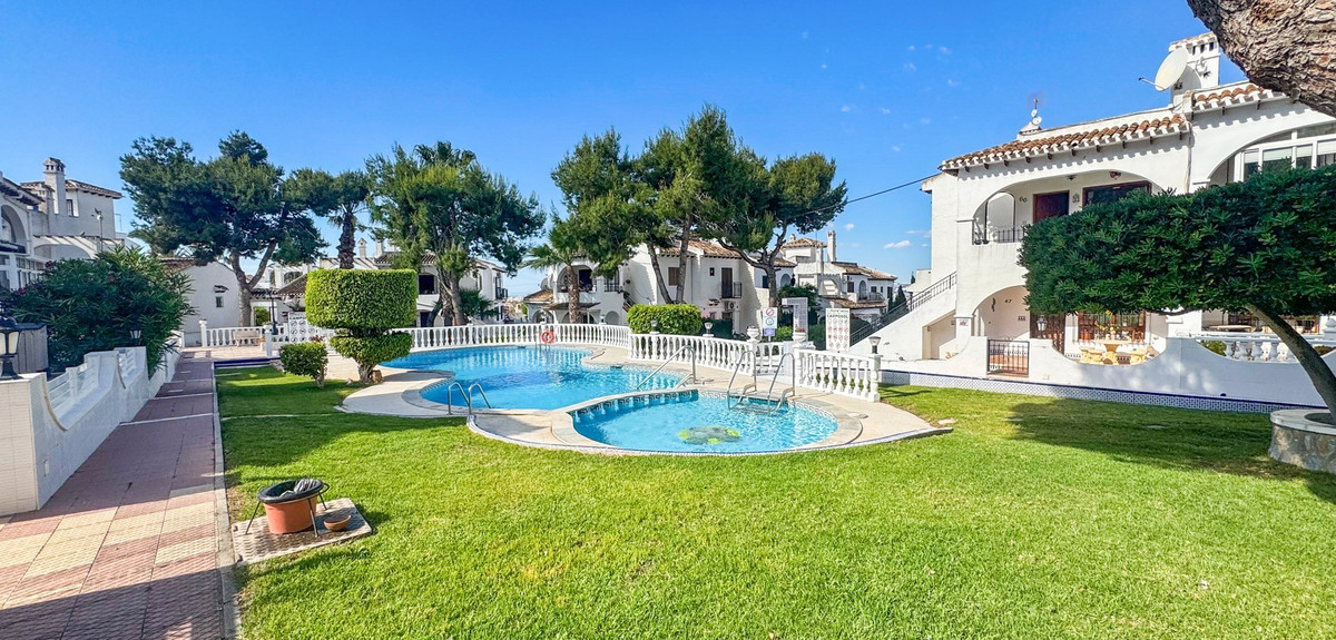 2 Bed Townhouse for sale in Torrevieja Costa Blanca, Alicante, Spain