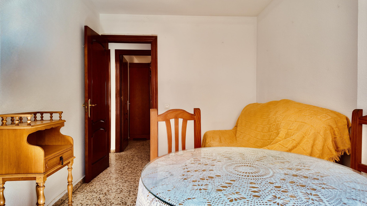 Se vende Apartamento Planta Media de 4 dormitorios en Costa Del Sol, Málaga, España