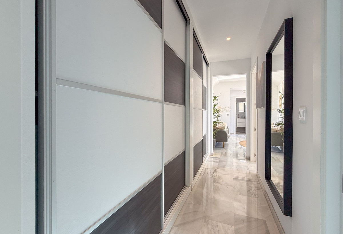 2 Bed Apartment for sale in Torreblanca Costa Del Sol, Málaga, Spain