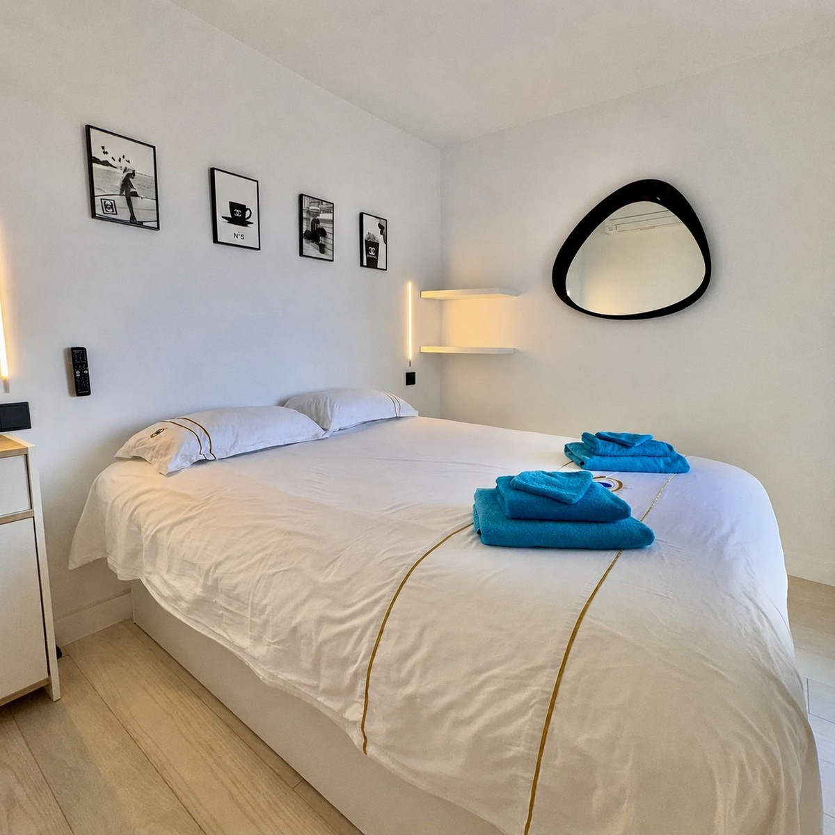 4 Bed Townhouse for sale in Estepona Costa Del Sol, Málaga, Spain