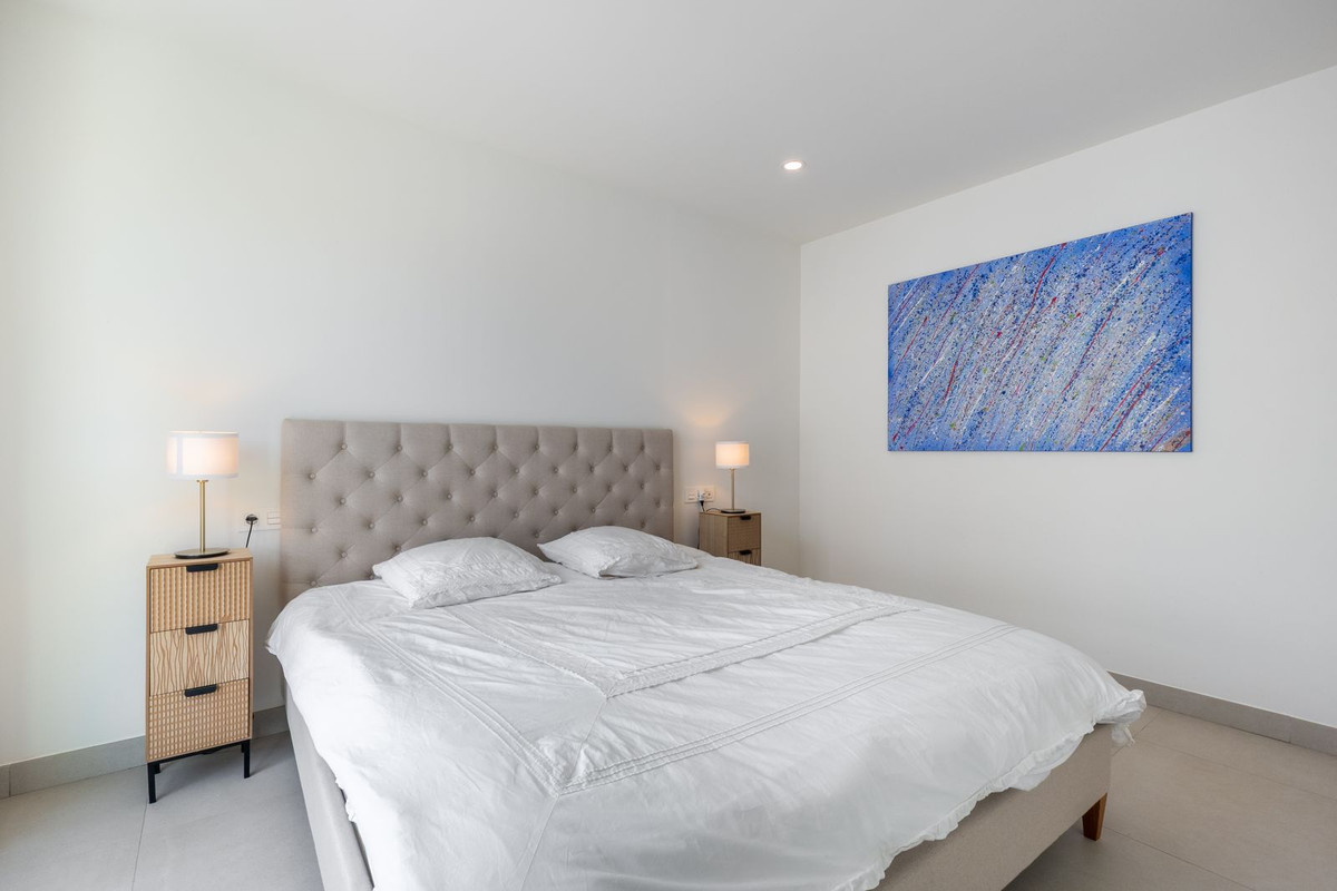 3 Bed Apartment for sale in La Cala De Mijas Costa Del Sol, Málaga, Spain
