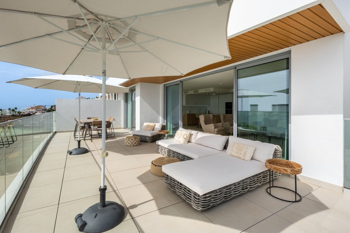 3 Bed Apartment for sale in La Cala De Mijas Costa Del Sol, Málaga, Spain
