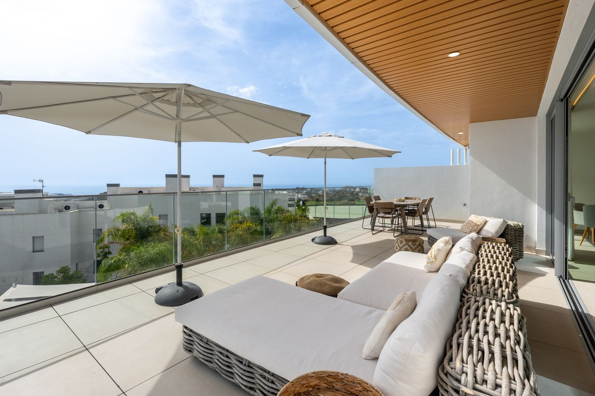 3 Bed Apartment for sale in La Cala De Mijas Costa Del Sol, Málaga, Spain