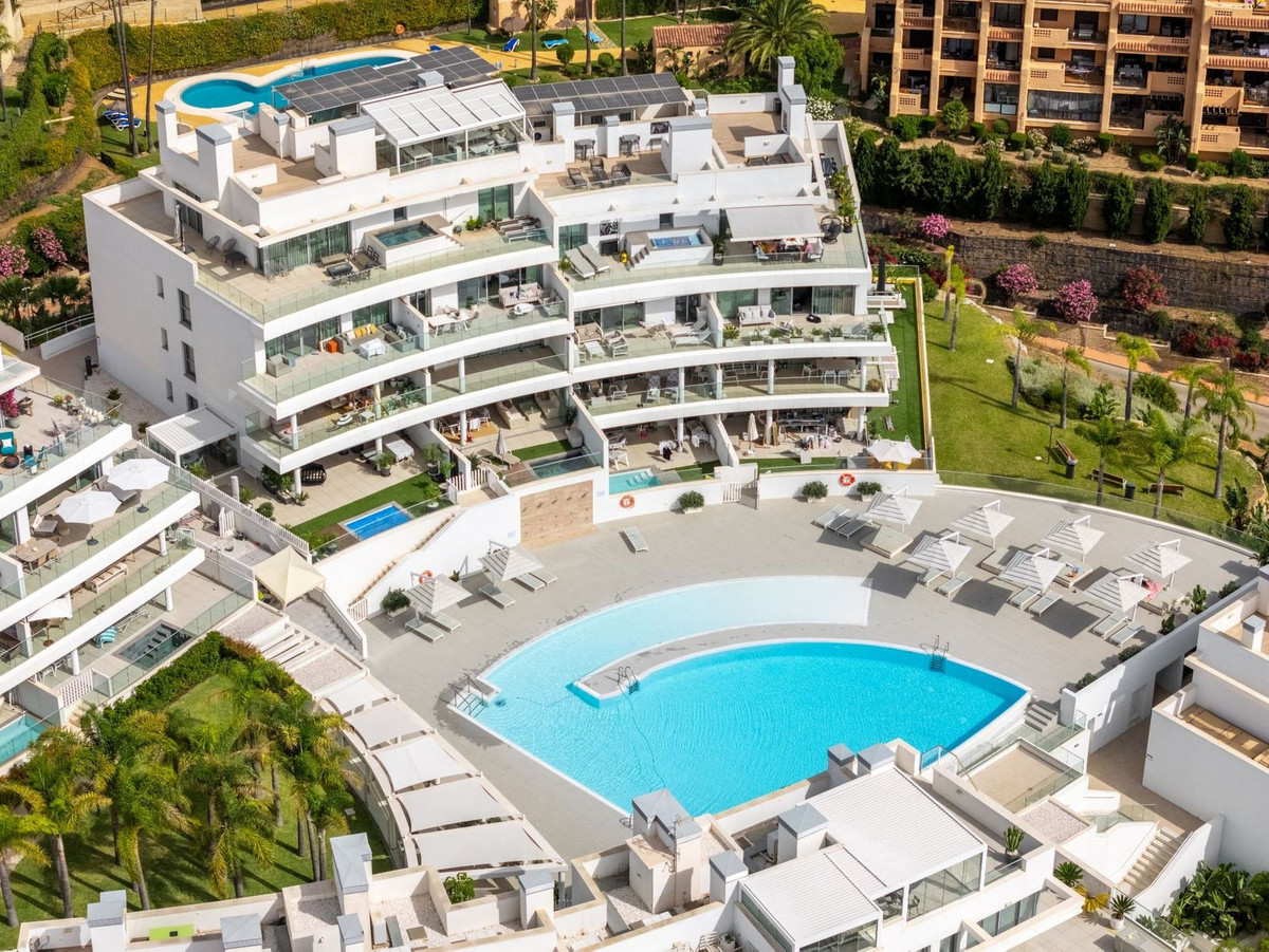 3 Bed Apartment for sale in La Cala De Mijas Costa Del Sol, Málaga, Spain