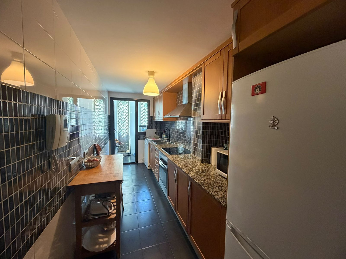 1 Bed Apartment for sale in Selwo Costa Del Sol, Málaga, Spain