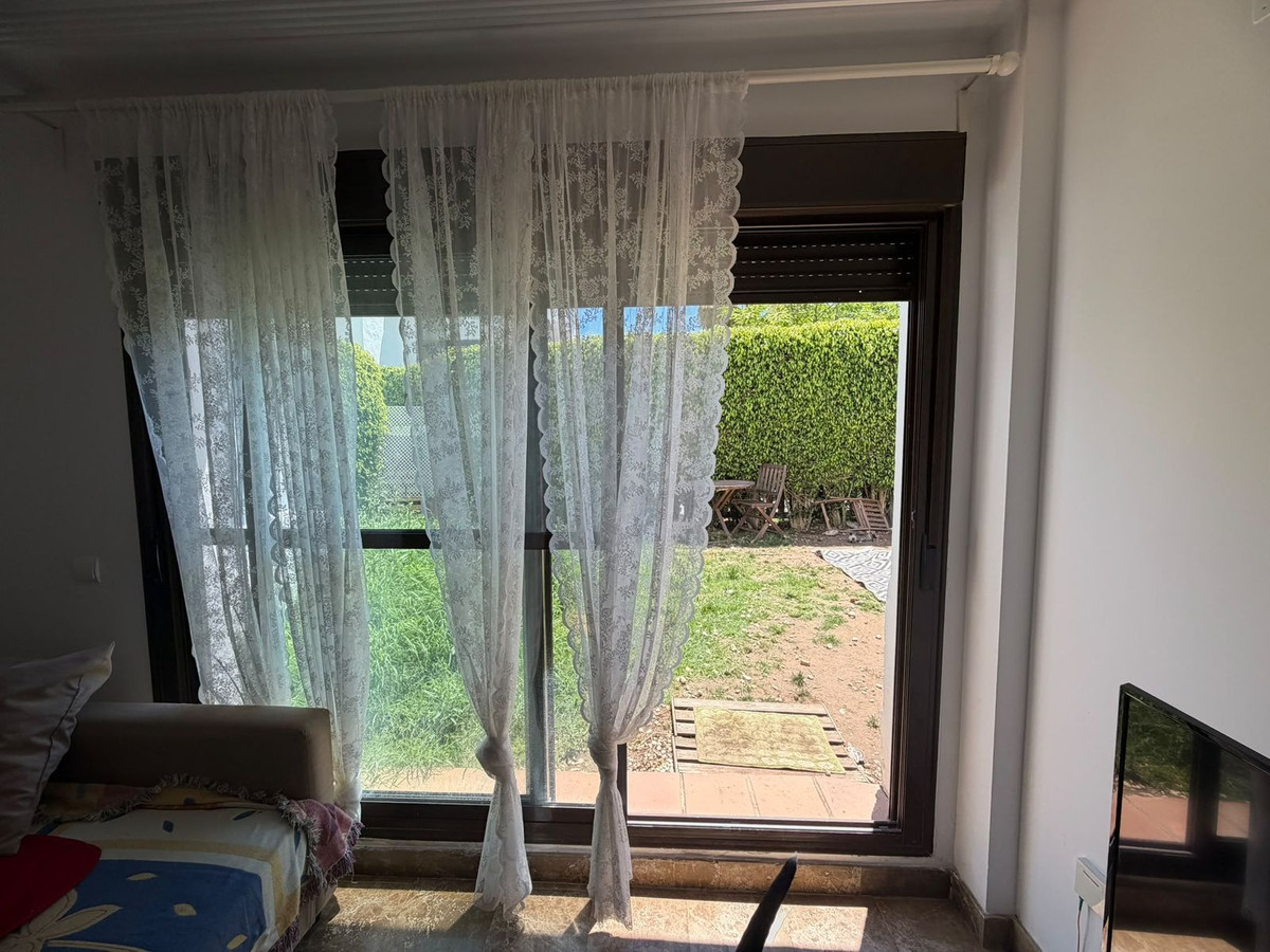 1 Bed Apartment for sale in Selwo Costa Del Sol, Málaga, Spain