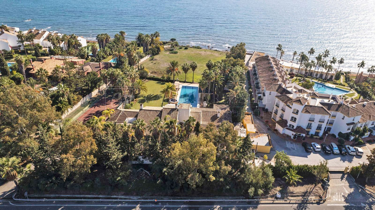 Plots for sale in Estepona Costa Del Sol, Málaga, Spain