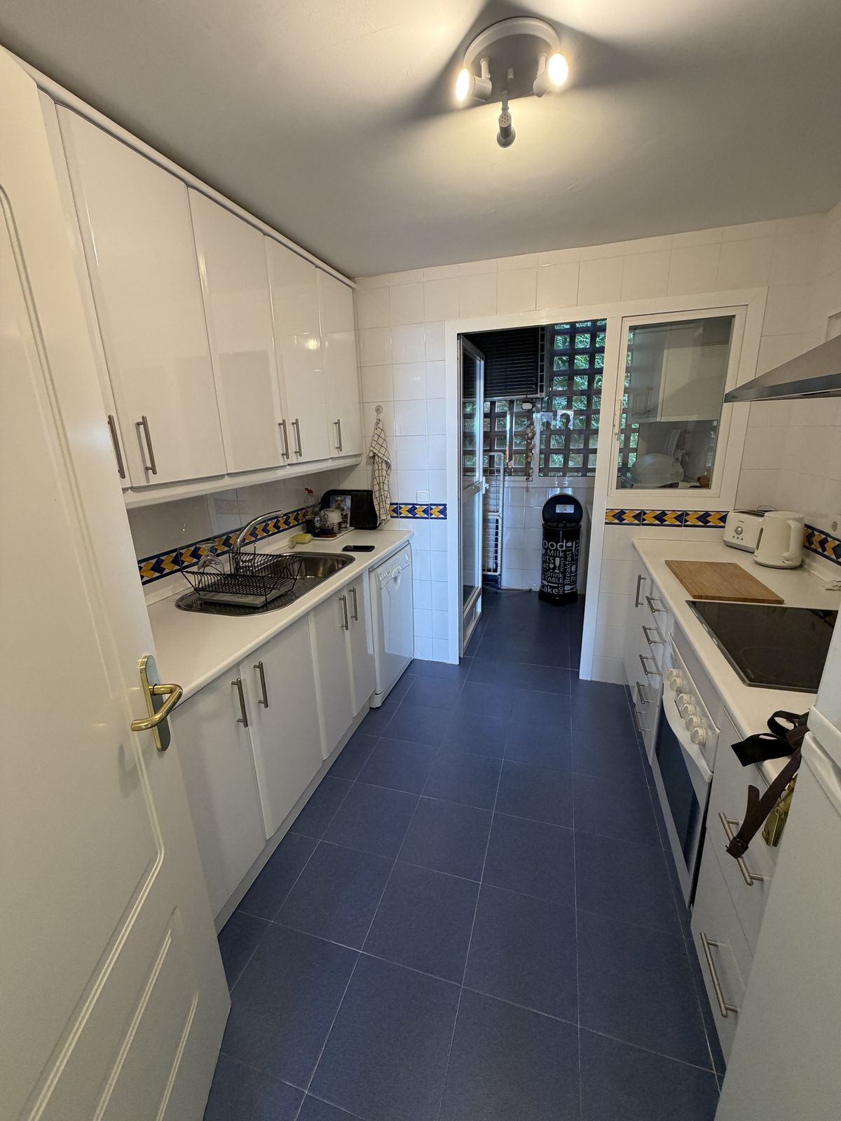 Se vende Apartamento Planta Baja de 2 dormitorios en Costa Del Sol, Málaga, España