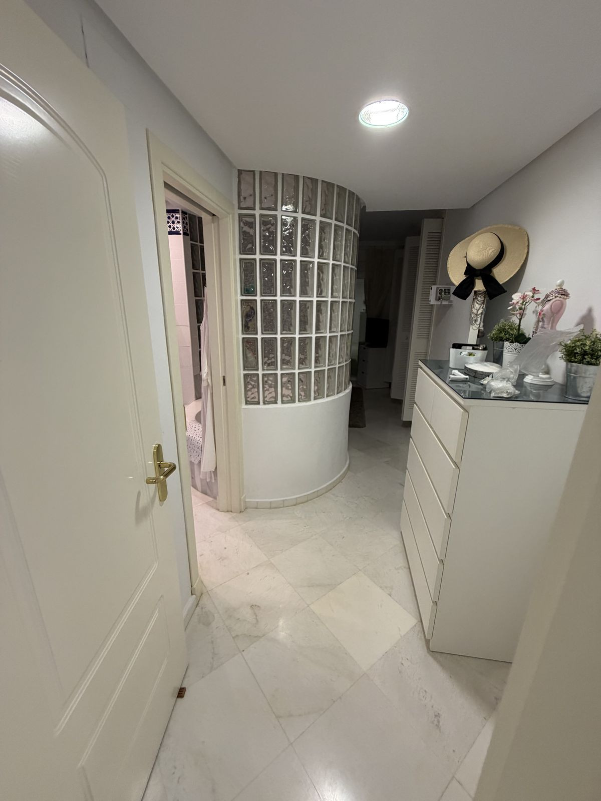 Se vende Apartamento Planta Baja de 2 dormitorios en Costa Del Sol, Málaga, España