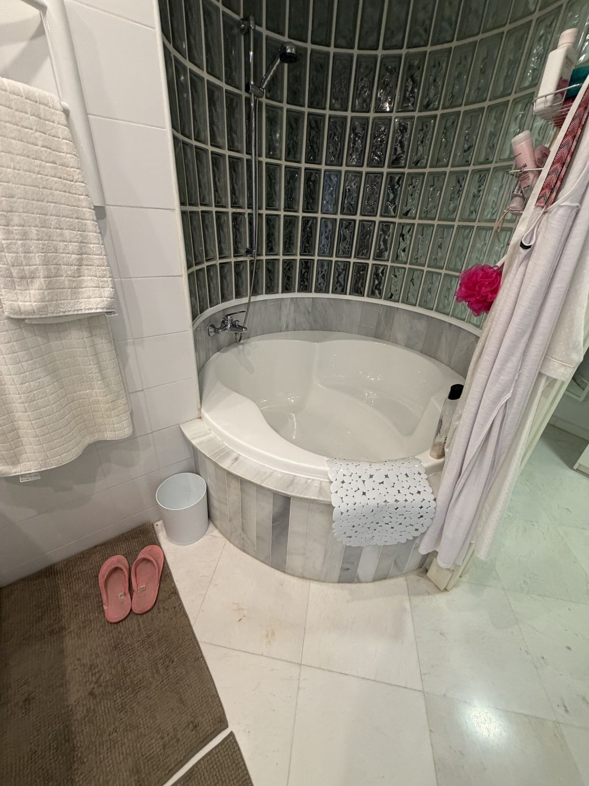 Se vende Apartamento Planta Baja de 2 dormitorios en Costa Del Sol, Málaga, España