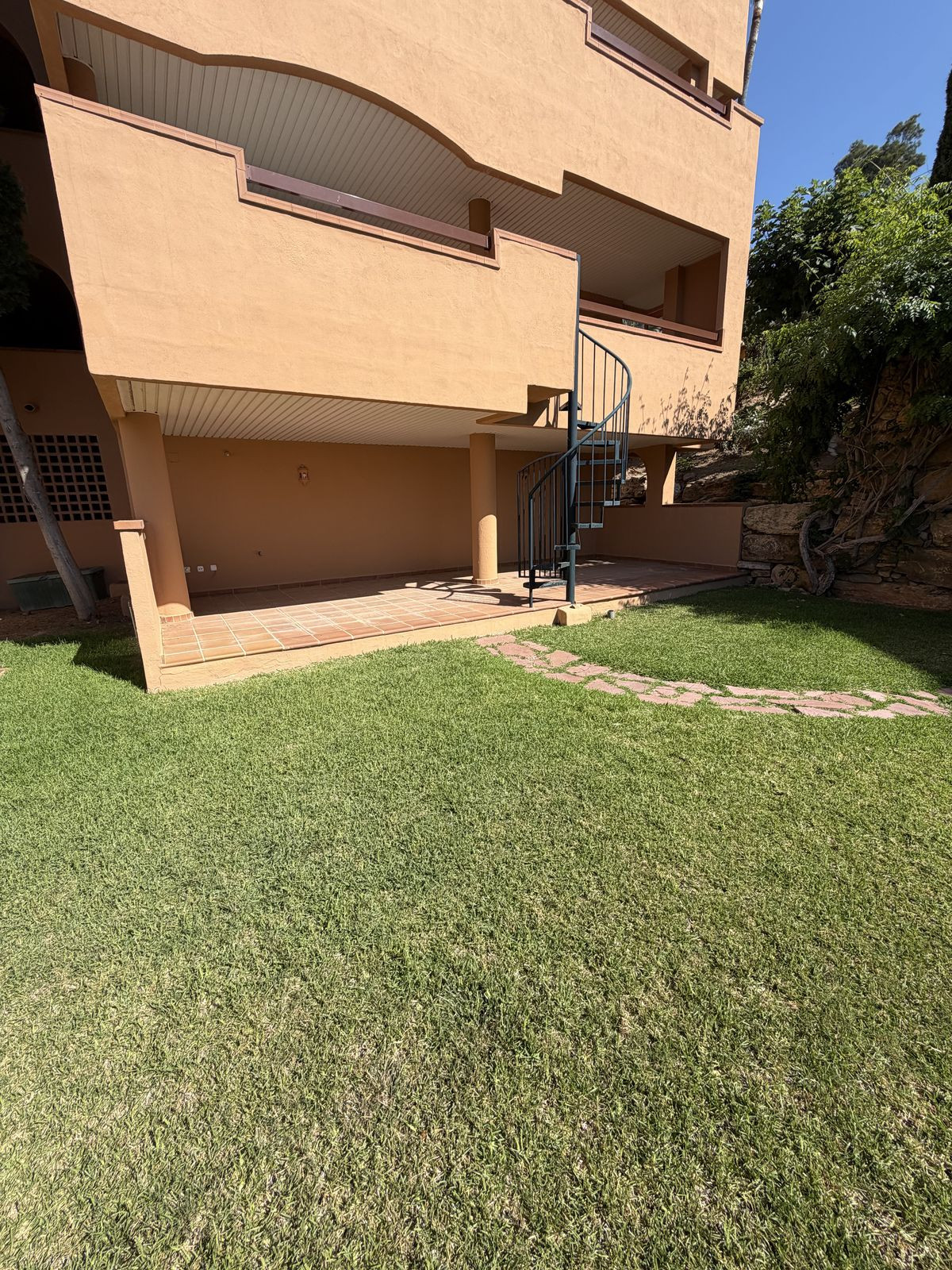 Se vende Apartamento Planta Baja de 2 dormitorios en Costa Del Sol, Málaga, España