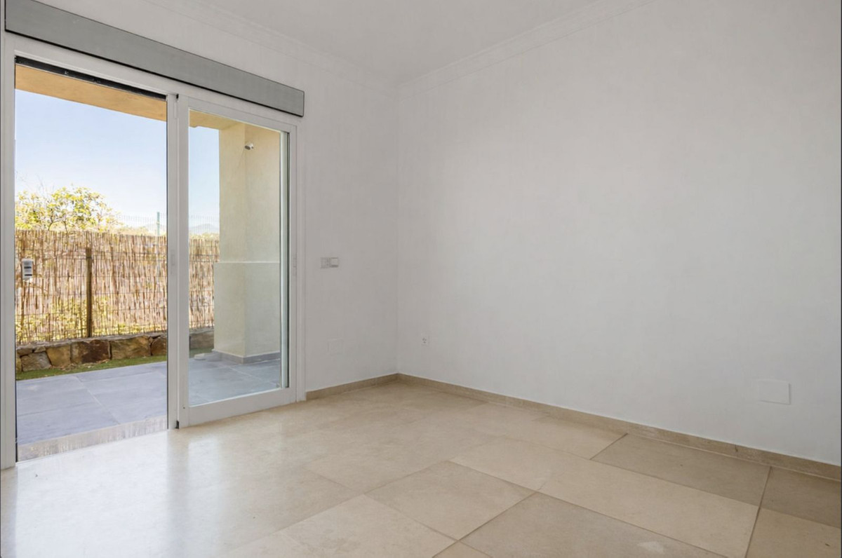 3 Bed Apartment for sale in Estepona Costa Del Sol, Málaga, Spain