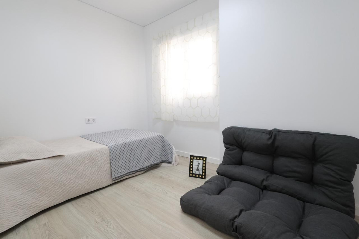 3 Bed Apartment for sale in Torrevieja Costa Blanca, Alicante, Spain