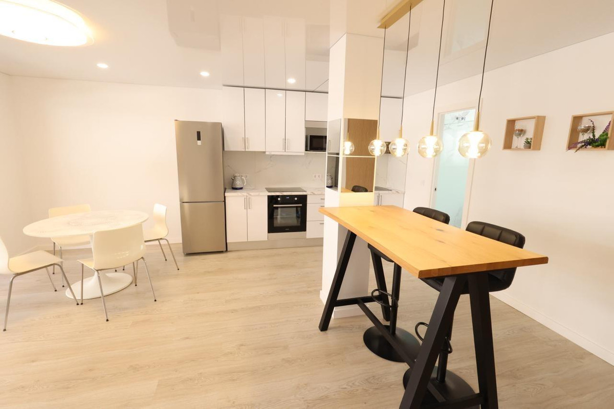 3 Bed Apartment for sale in Torrevieja Costa Blanca, Alicante, Spain