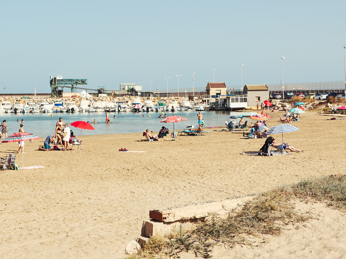 2 Bed Apartment for sale in Torrevieja Costa Blanca, Alicante, Spain