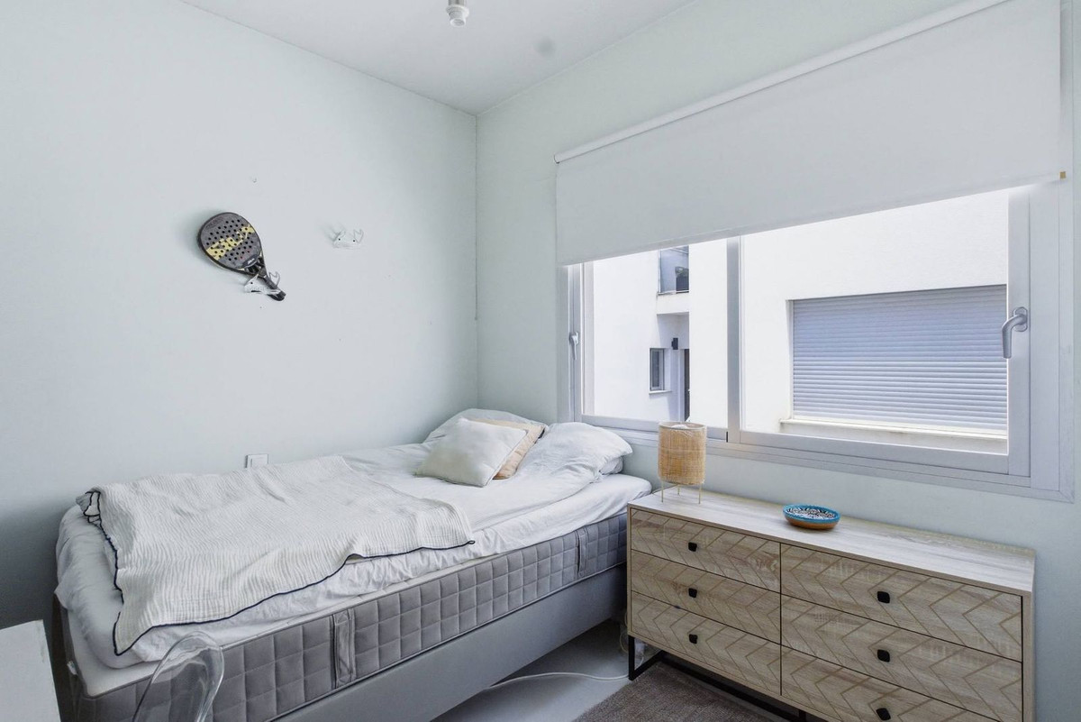 3 Bed Apartment for sale in Guardamar Del Segura Costa Blanca, Alicante, Spain
