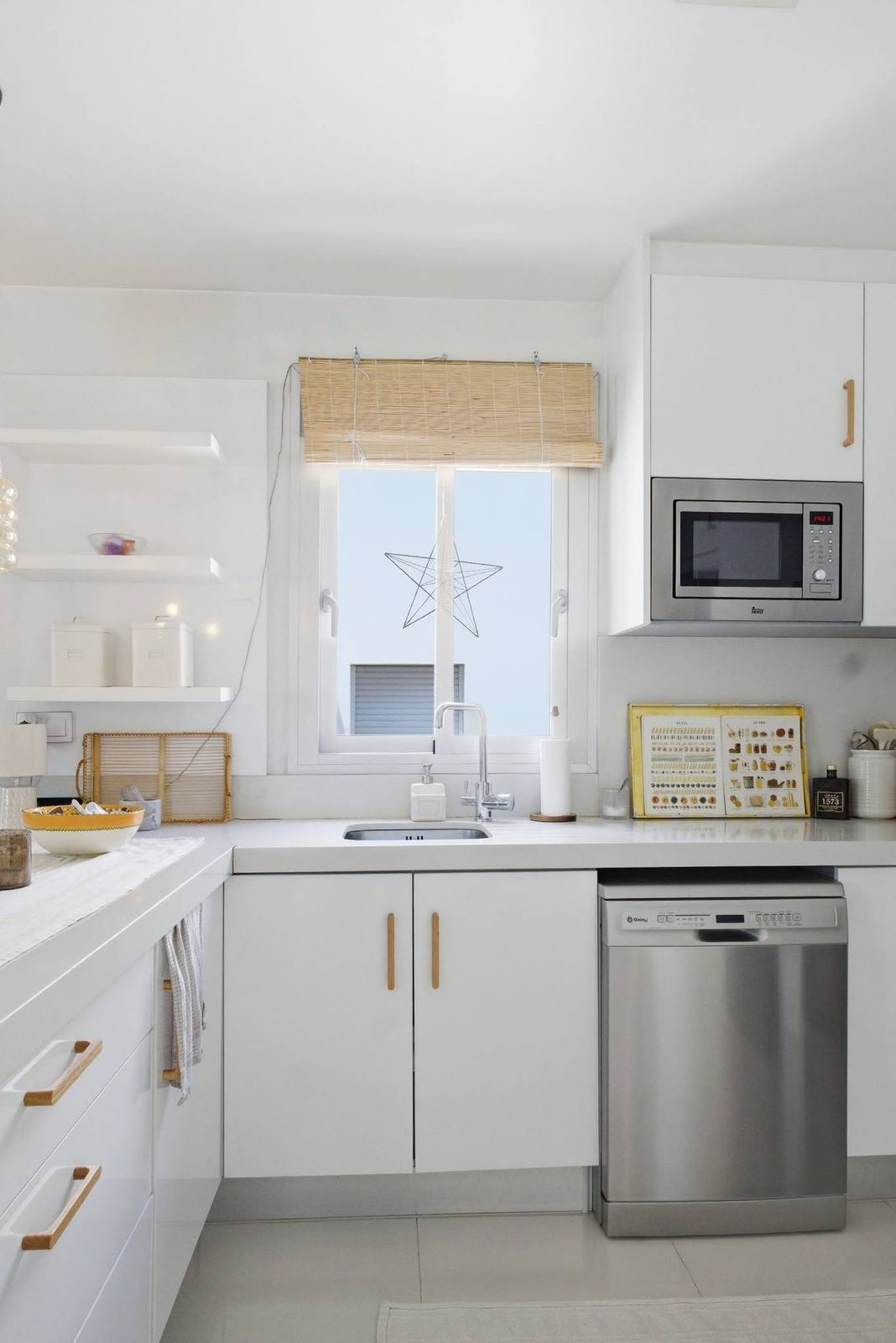 3 Bed Apartment for sale in Guardamar Del Segura Costa Blanca, Alicante, Spain
