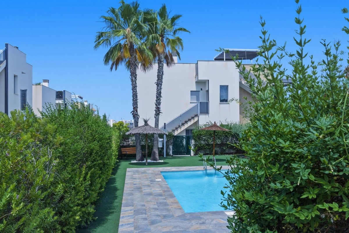 3 Bed Apartment for sale in Guardamar Del Segura Costa Blanca, Alicante, Spain