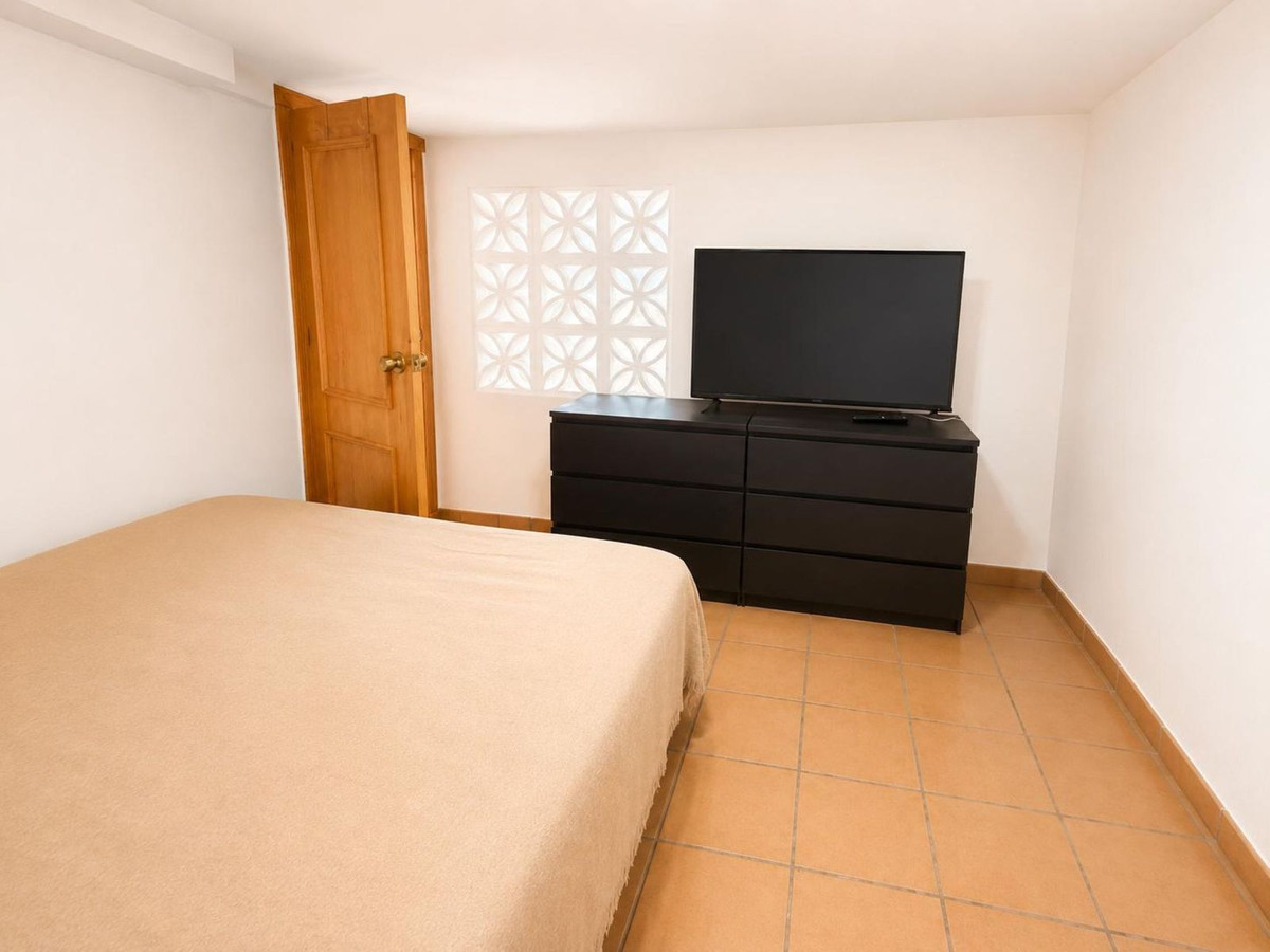 1 Bed Apartment for sale in Arroyo De La Miel Costa Del Sol, Málaga, Spain