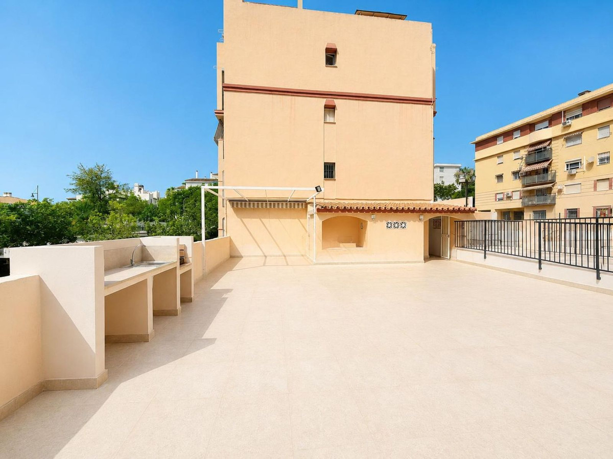 1 Bed Apartment for sale in Arroyo De La Miel Costa Del Sol, Málaga, Spain
