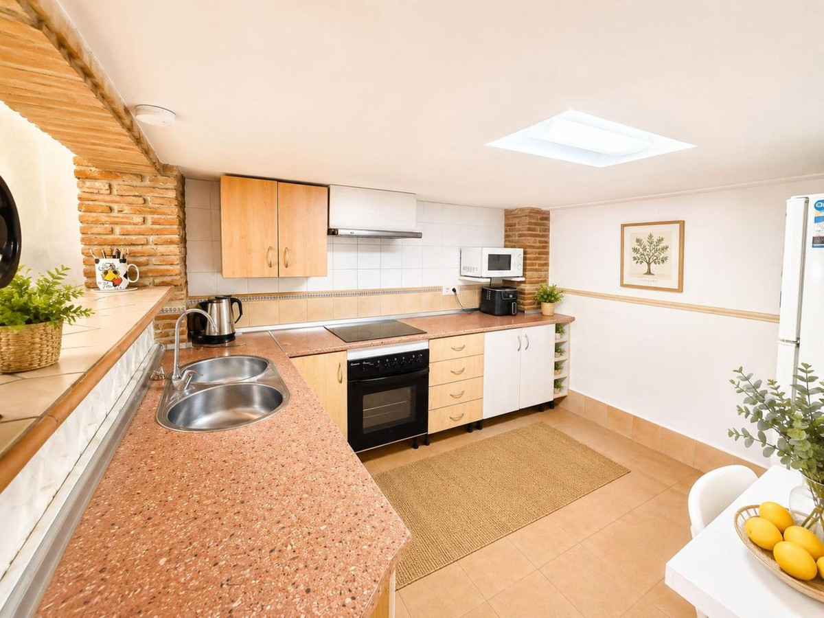 1 Bed Apartment for sale in Arroyo De La Miel Costa Del Sol, Málaga, Spain
