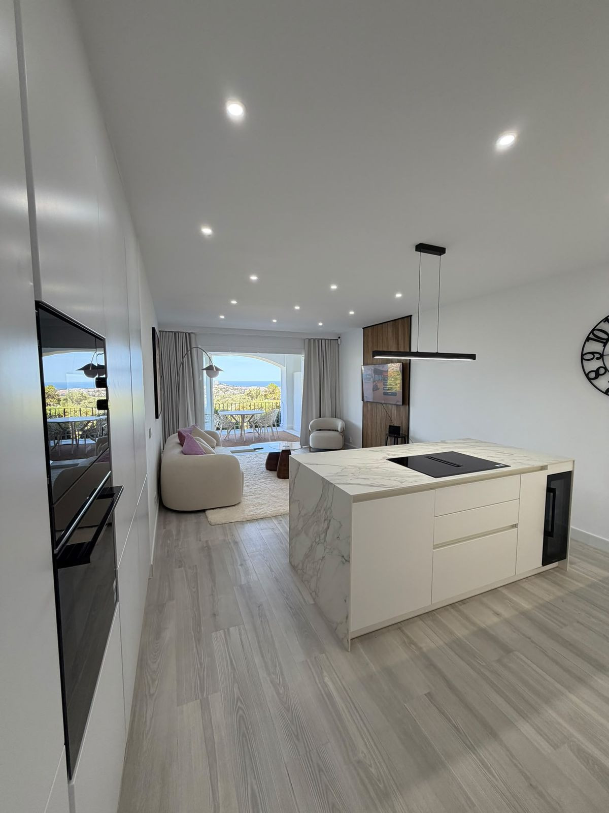 3 Bed Apartment for sale in La Quinta Costa Del Sol, Málaga, Spain