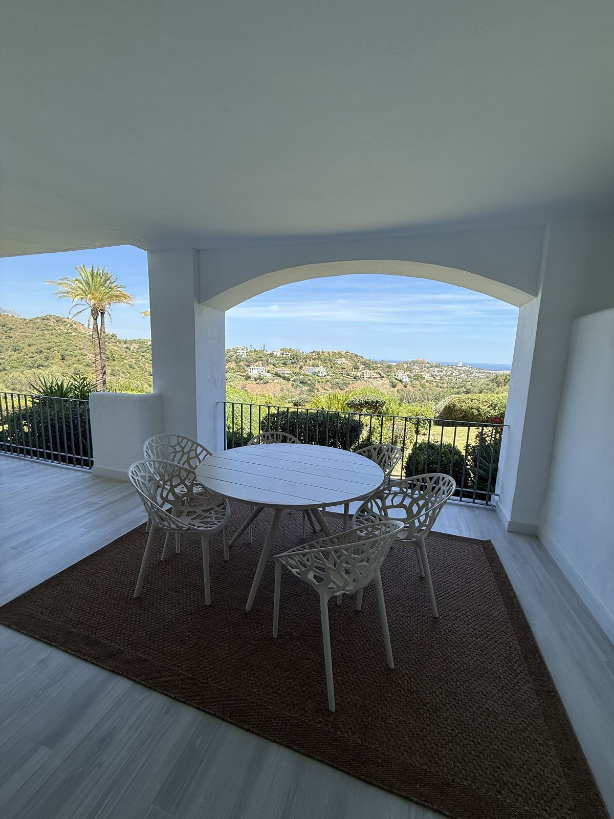 3 Bed Apartment for sale in La Quinta Costa Del Sol, Málaga, Spain