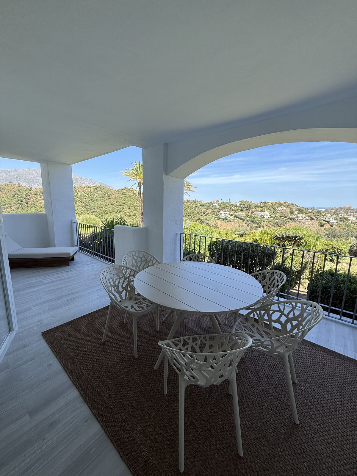 3 Bed Apartment for sale in La Quinta Costa Del Sol, Málaga, Spain