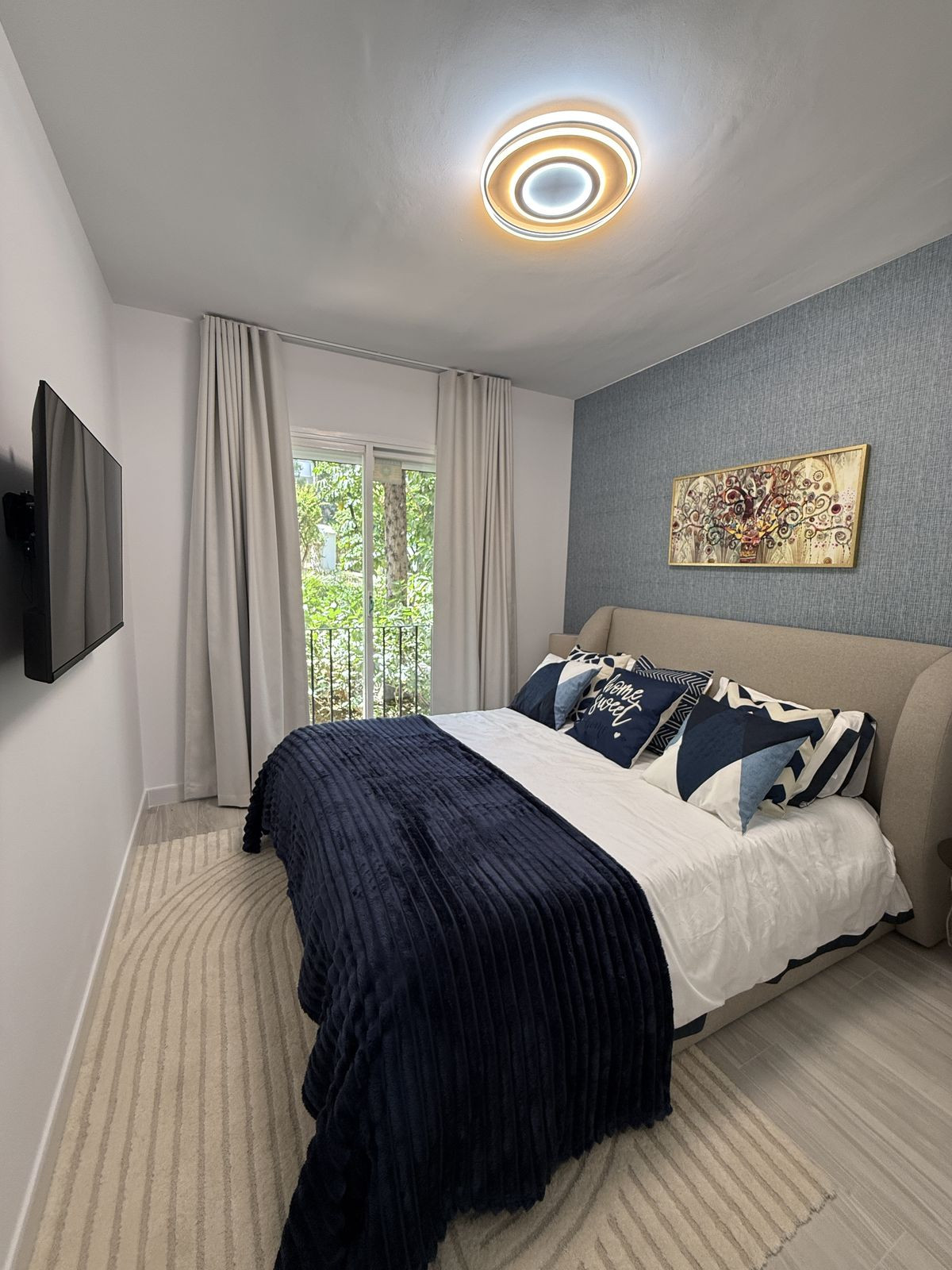 3 Bed Apartment for sale in La Quinta Costa Del Sol, Málaga, Spain