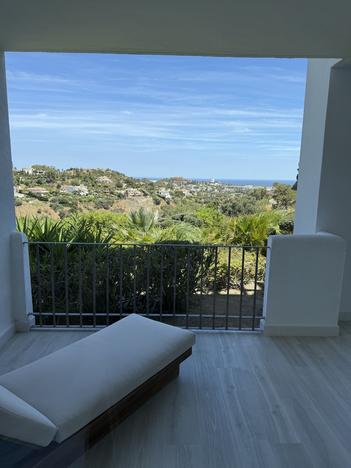 3 Bed Apartment for sale in La Quinta Costa Del Sol, Málaga, Spain