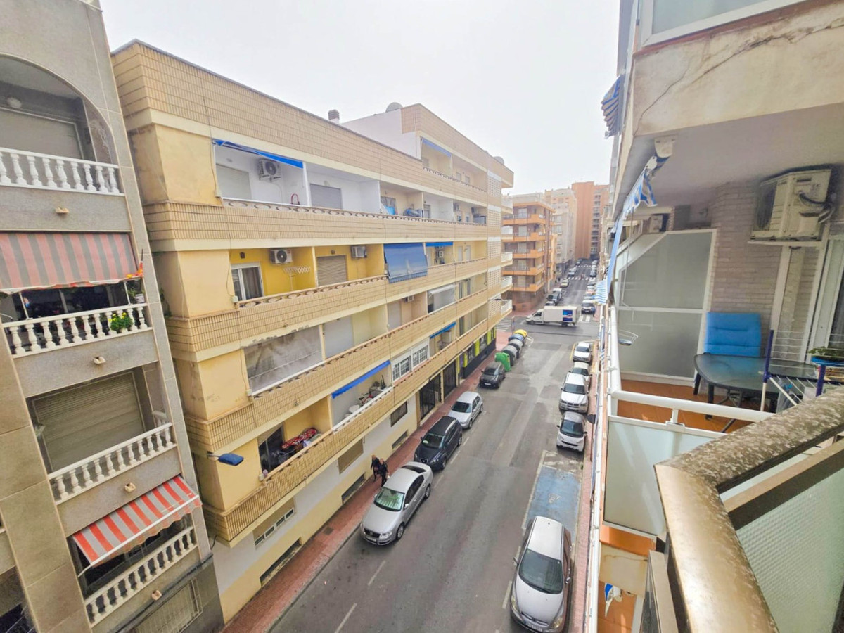 3 Bed Apartment for sale in Torrevieja Costa Blanca, Alicante, Spain