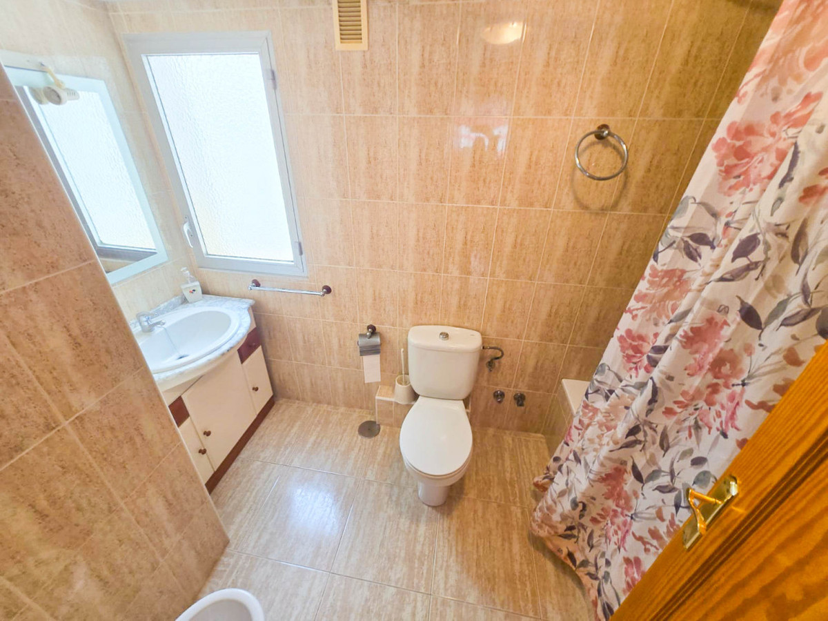 3 Bed Apartment for sale in Torrevieja Costa Blanca, Alicante, Spain