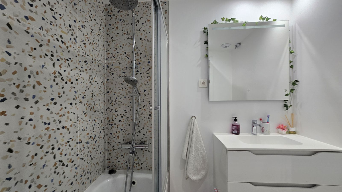 4 Bed Apartment for sale in San Pedro De Alcántara Costa Del Sol, Málaga, Spain
