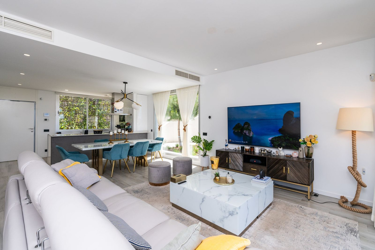 3 Bed Townhouse for sale in Cancelada Costa Del Sol, Málaga, Spain