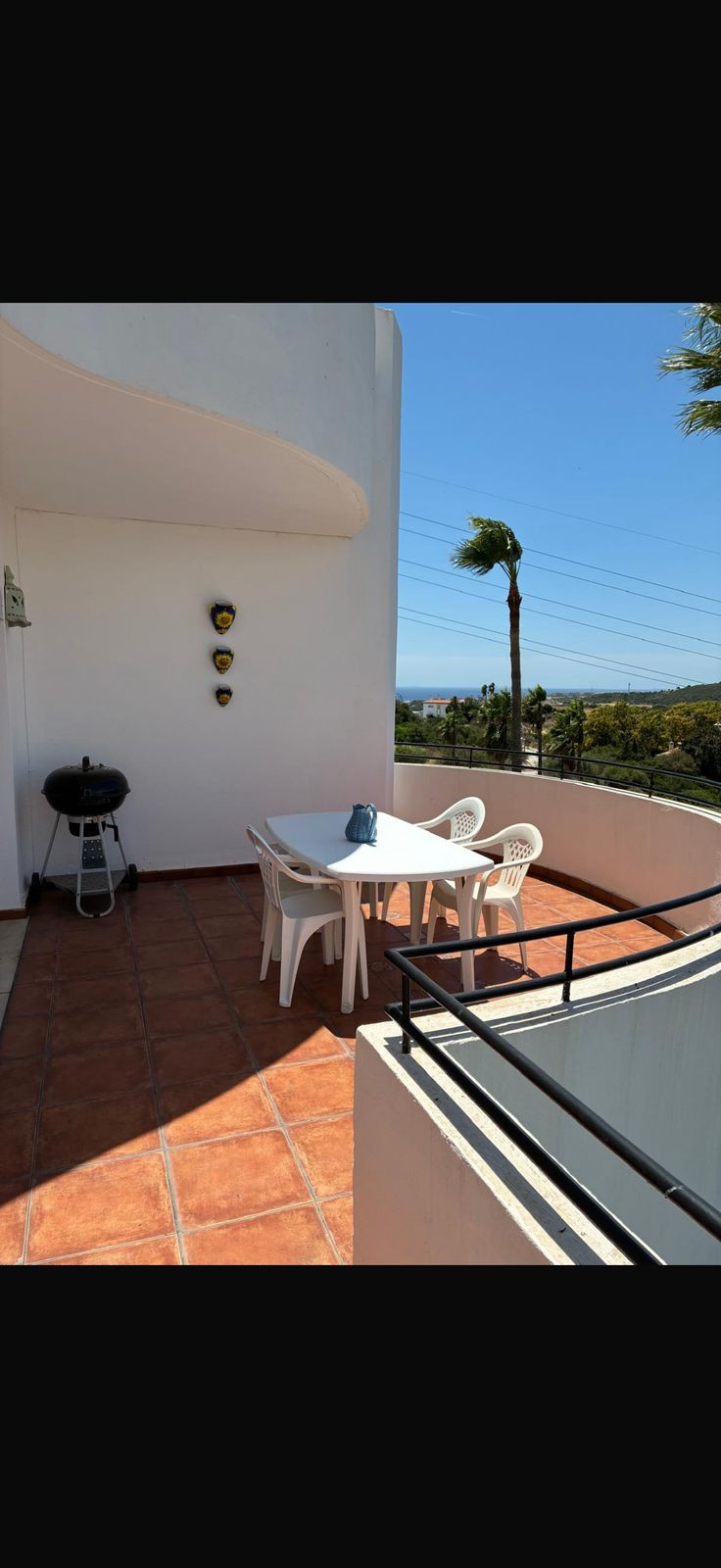 2 Bed Apartment for sale in Estepona Costa Del Sol, Málaga, Spain