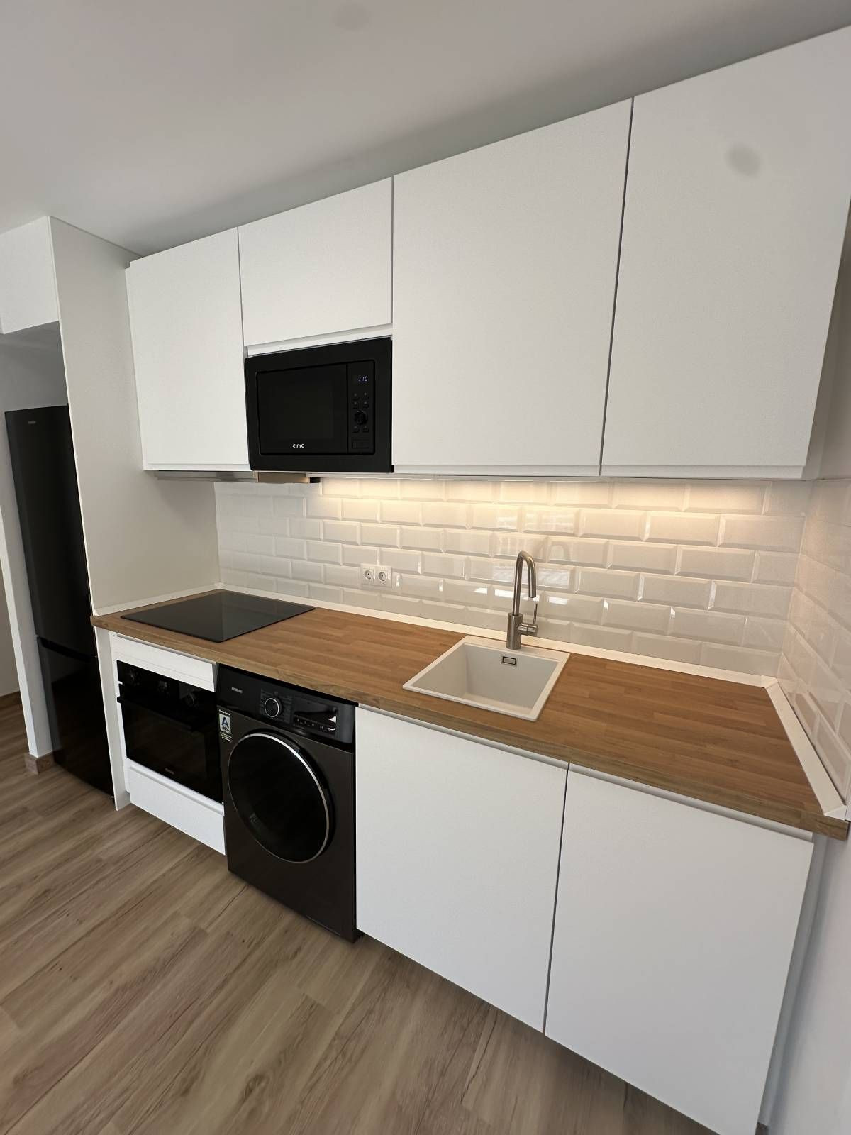 2 Bed Apartment for sale in Benalmadena Costa Costa Del Sol, Málaga, Spain